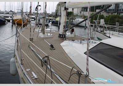 Pieter Beeldsnijder 40 Sailingboat 1988, with Volvo Penta 2003 Turbo engine, The Netherlands