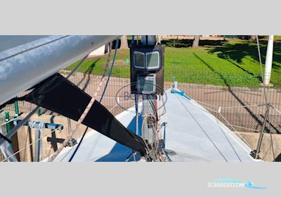 Projection 762 Sailingboat 1996, with Honda engine, France