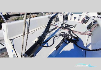 Projection 762 Sailingboat 1996, with Honda engine, France