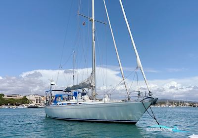 Rhapsody 43 Sailingboat 1990, with Volvo Penta D2 - 55 engine, Portugal