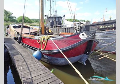 Roeftjalk 17.66 Sailingboat 1906, with Deutz<br />OMZ 117 lucht gestart engine, The Netherlands