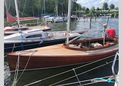 Sarbacane Sailingboat 2003, with Elektro Pod Kräutler 1,6 kW engine, Germany