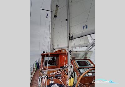 Schmidt Motorsegler Stahl Sailingboat 1962, with Mercedes engine, Germany