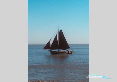 Schokker 1050 Sailingboat 1979, with Craftman Marine engine, Germany