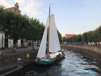 Skûtsje Tjalk 12.22 Sailingboat 1895, with Bmw engine, The Netherlands