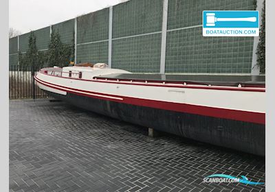 Skutsje 1950 Sailingboat 1915, The Netherlands