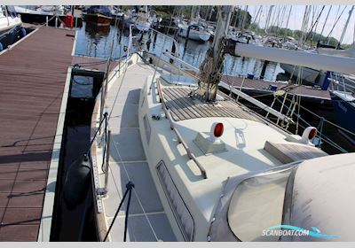 Taling 32 Sailingboat 1985, with Bukh 2 cyl engine, The Netherlands