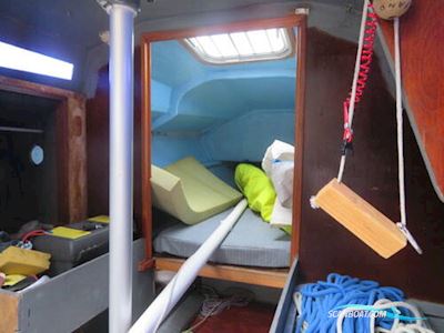 Thames Marine Robber 3 E Sailingboat 1987, with Mariner engine, United Kingdom