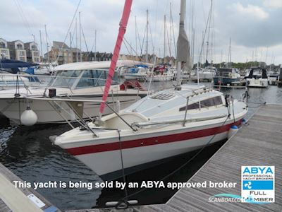 Thames Marine Robber 3E Sailingboat 1977, with Yanmar 1GM engine, United Kingdom