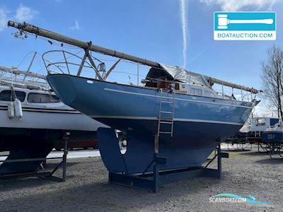 Trintel IIA Sailingboat 1964, with Mitsubishi engine, The Netherlands