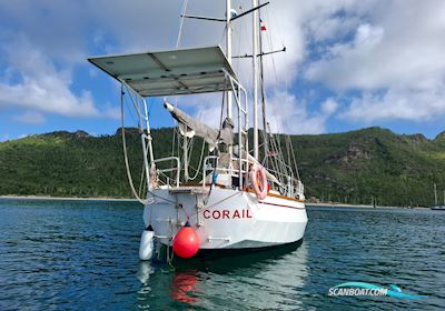Trireme 43 Sailingboat 1981, with Perkins 4108 engine, Martinique