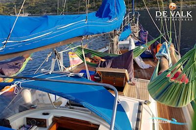 Vagabond 47 Ketch Sailingboat 1982, with Ford Lehman engine, Malaisia
