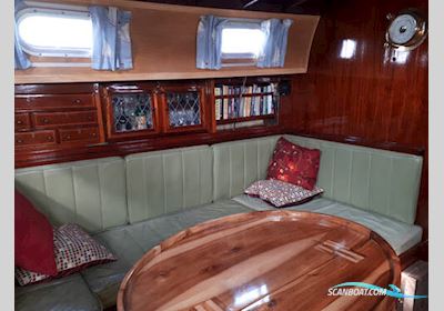 Van de Stadt 34 Sailingboat 1987, with Beta 3 cylinder engine, Ireland