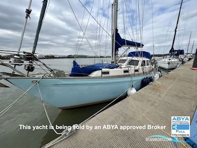 Vancouver 38 Pilothouse Sailingboat 1996, with Yanmar 4 JH engine, United Kingdom