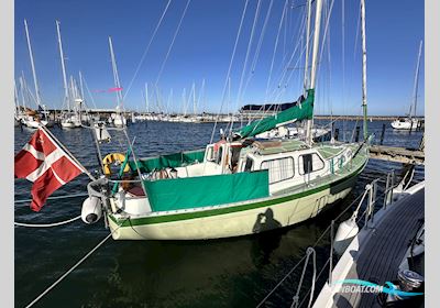 Voyager 35 Sailingboat 1977, with Mercedes OM 136 engine, Denmark
