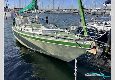 Voyager 35 Sailingboat 1977, with Mercedes OM 136 engine, Denmark