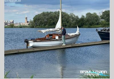 Waarschip 725 Sailingboat 1974, with Mercury Marine engine, The Netherlands