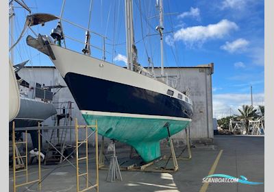 Wauquiez Amphitrite 43 Sailingboat 1977, with Perkins M90 engine, Portugal
