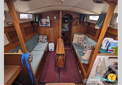 Westerly 33 Sloop Rig Sailingboat 1978, with Beta engine, United Kingdom
