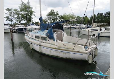 Westerly Pageant Sailingboat 1979, with Sole Mini 17 engine, United Kingdom