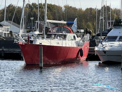 World Cruiser Bruce Roberts 532 Sailingboat 2002, with Perkins Marine
 engine, Denmark