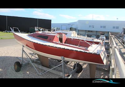 X-79 (2 stk) Sailingboat 1980, with Suzuki engine, Denmark