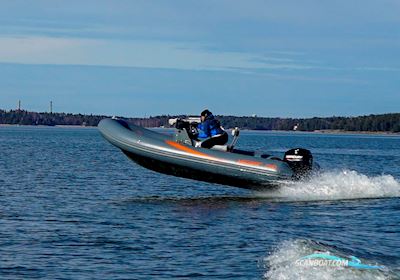 Valiant Med 500 Sailing School Schlauchboot / Rib 2023, mit Mercury 50 ELPT EFI motor, Finland
