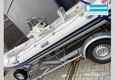Valiant Vanguard 520 Schlauchboot / Rib 2011, mit Mercury motor, Niederlande
