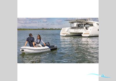 Yamaha YAM 270 TAf gummibåd med jockeysæde og F8FMHS påhængsmotor Schlauchboot / Rib 2024, Dänemark