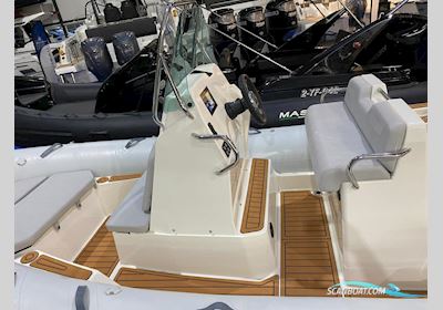 Zodiac Medline 5.8 Schlauchboot / Rib 2024, mit Suzuki motor, Niederlande
