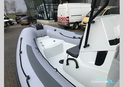 Zodiac Pro 5.5 Schlauchboot / Rib 2024, mit Suzuki 140pk motor, Niederlande