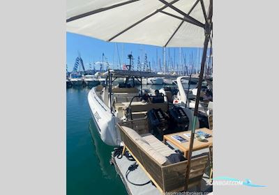 Zodiac X10CC Schlauchboot / Rib 2024, mit Mercury motor, England