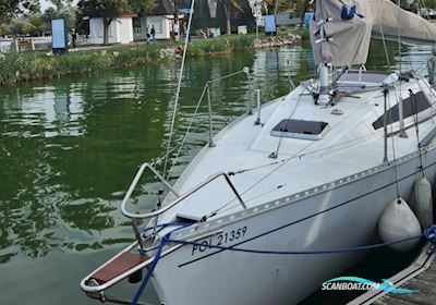 ARCHAMBAULT SPRINT 95 Segelbåt 1991, med YANMAR 1GM10 motor, Ungern