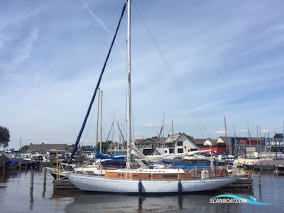 Alan Buchanan 10.87 Segelbåt 1963, med Yanmar 3 cl 28 hp motor, Italien