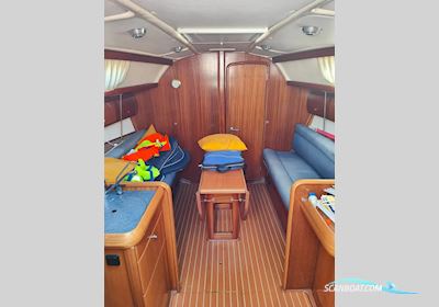 BARVARIA  32 Segelbåt 2003, med Volvo motor, Spanien