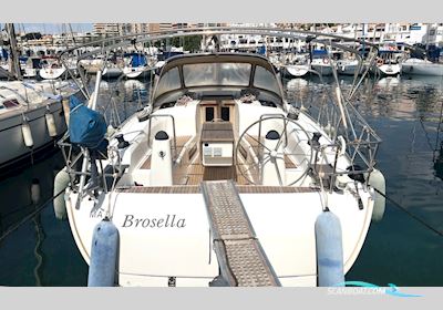 BAVARIA YACHTS 40 Cruiser Segelbåt 2012, med Volvo motor, Spanien