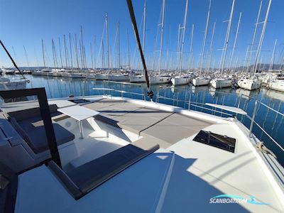 Bali Catamarans 4.2 Segelbåt 2022, med 2 x Yanmar 4JH45 motor, Kroatien