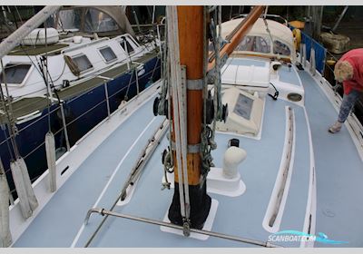 Baron Van Hoëvell-One Off Ketch Segelbåt 1952, med Mercedes OM 336 motor, Holland