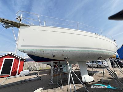 Bavaria 32 Cruiser Segelbåt 2011, med Volvo Penta motor, Sverige