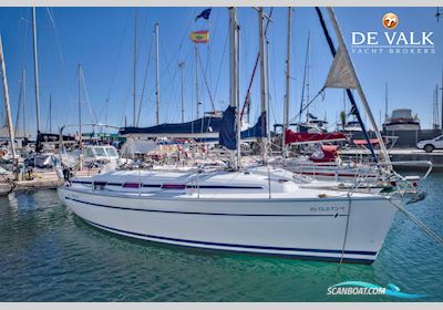 Bavaria 32 Segelbåt 2003, med Volvo motor, Spanien