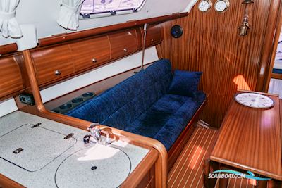 Bavaria 32 Segelbåt 2005, med Volvo Penta MD2020-D, 19 hk motor, Sverige