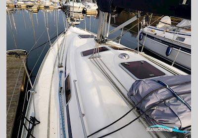 Bavaria 33 Segelbåt 2005, med Volvo Penta D1-20 motor, England