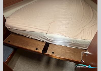 Bavaria 34-2 Segelbåt 2000, med Volvo Penta MD2030 motor, Holland