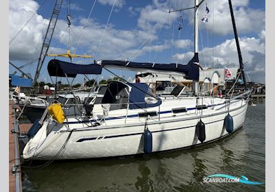 Bavaria 34-3 Cruiser Segelbåt 2000, med Volvo Penta  motor, Holland