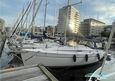 Bavaria 34 Cruiser Segelbåt 2001, med Volvo penta MD2030 motor, Sverige