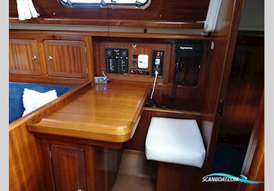 Bavaria 37-3 Segelbåt 2000, med Volvo Penta MD2030-D motor, Holland