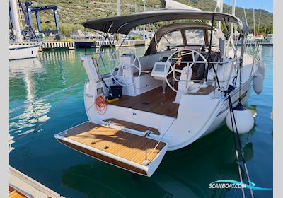 Bavaria 37 Cruiser Blue Line Segelbåt 2017, med Volvo Penta D1-30F motor, Kroatien