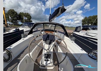Bavaria 38-2 Segelbåt 2004, med Volvo Penta motor, Holland