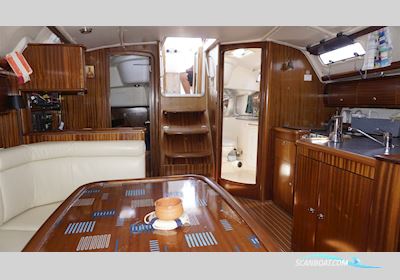Bavaria 38 Segelbåt 2002, med Volvo Penta D2-55 motor, Italien