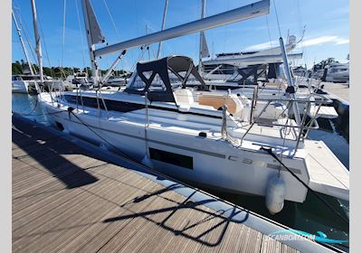 Bavaria C38 Segelbåt 2023, med Yanmar motor, England